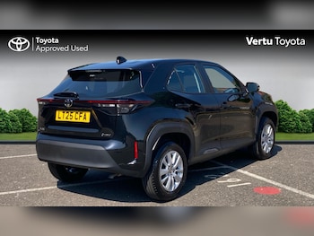 Used Toyota Yaris Cross 2025 for sale - 79153635: Photo