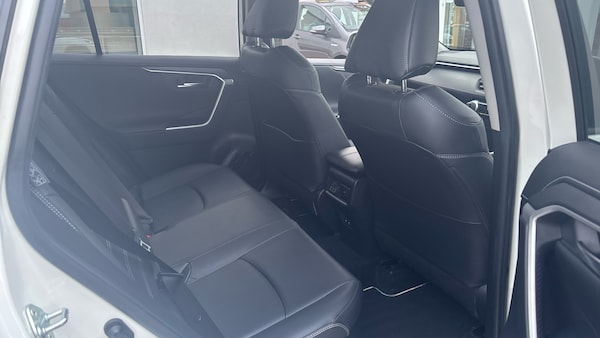 Used Toyota RAV4 2020 for sale - 76319520: Photo 12