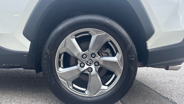 Used Toyota RAV4 2020 for sale - 76319520: Photo 18