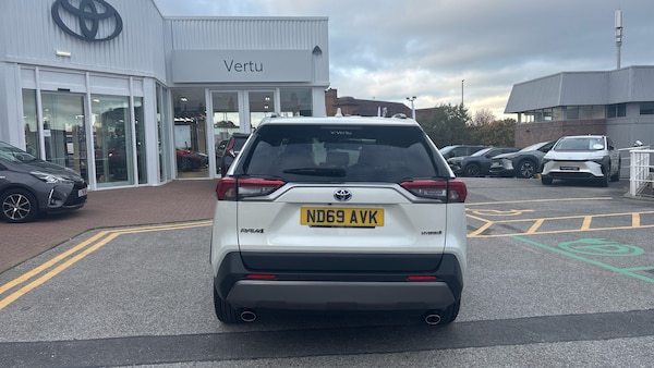 Used Toyota RAV4 2020 for sale - 76319520: Photo 19