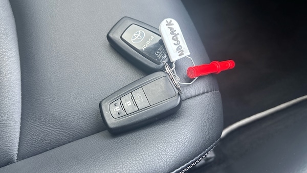 Used Toyota RAV4 2020 for sale - 76319520: Photo 28