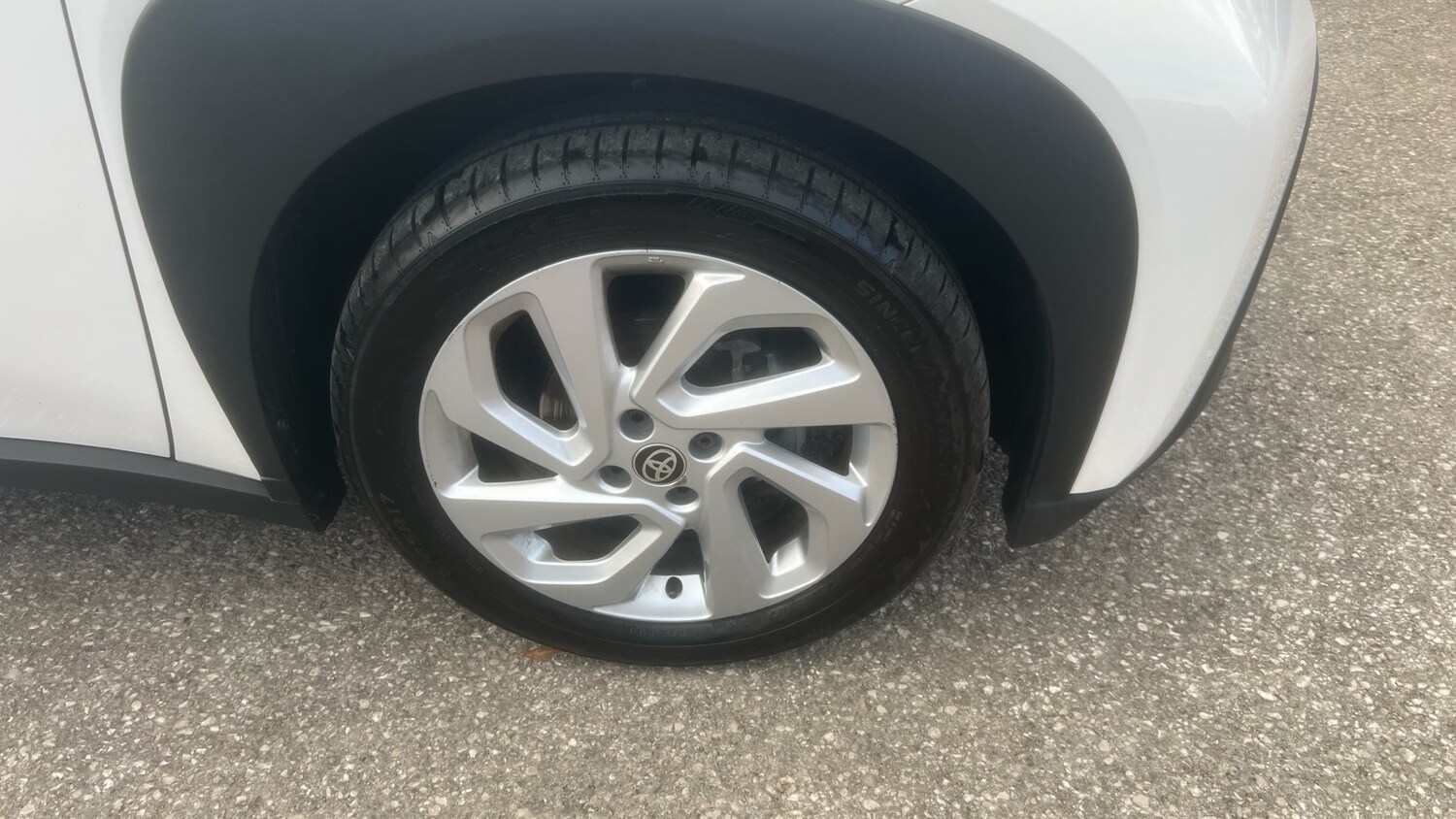 Used Toyota Aygo X 2023 for sale - 77963101: Photo 21