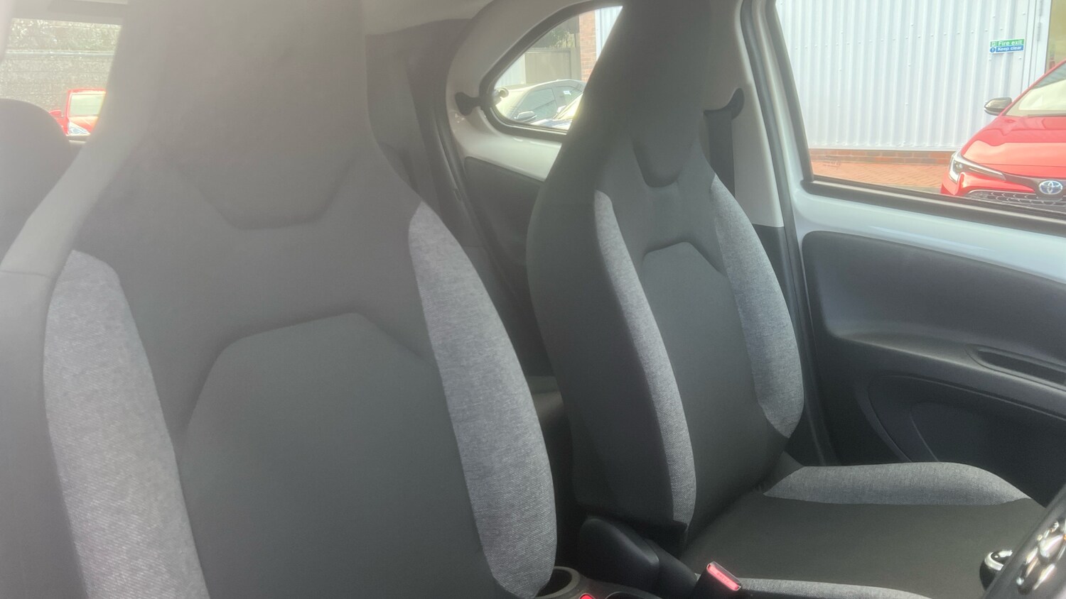 Used Toyota Aygo X 2023 for sale - 77963101: Photo 34