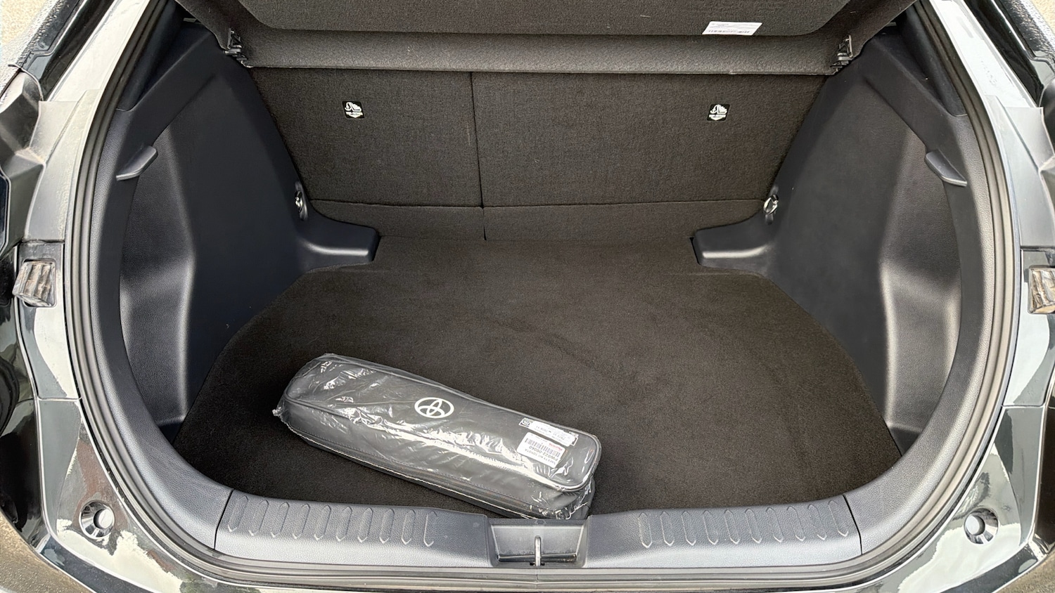 Used Toyota C-HR 2024 for sale - 77282930: Photo 14