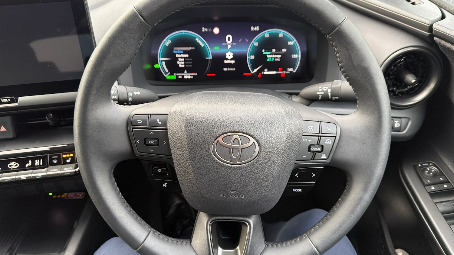 Used Toyota C-HR 2024 for sale - 77282930: Photo 8