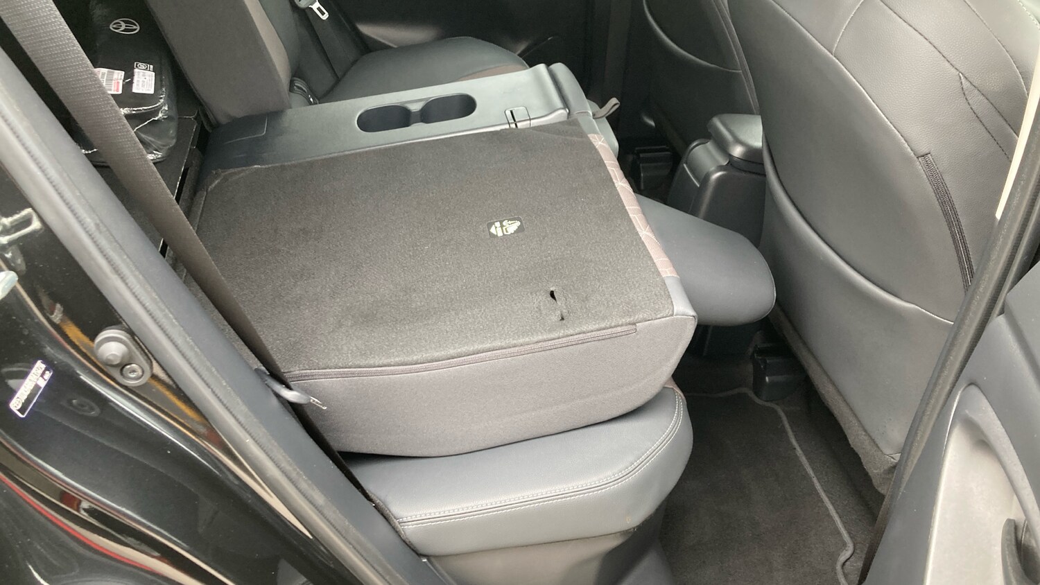 Used Toyota Yaris Cross 2024 for sale - 78190888: Photo 18