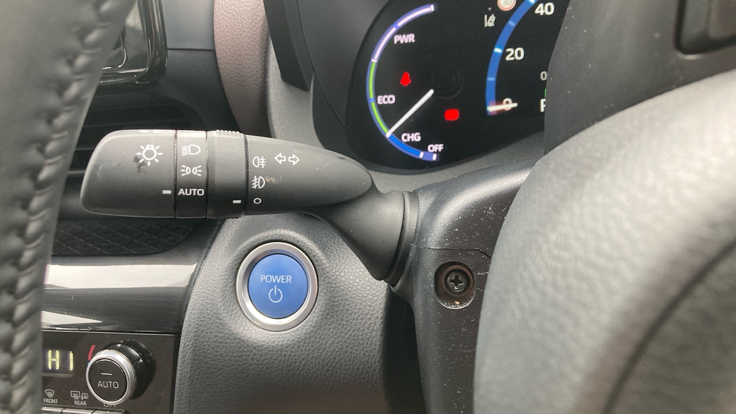 Used Toyota Yaris Cross 2024 for sale - 78190888: Photo 32