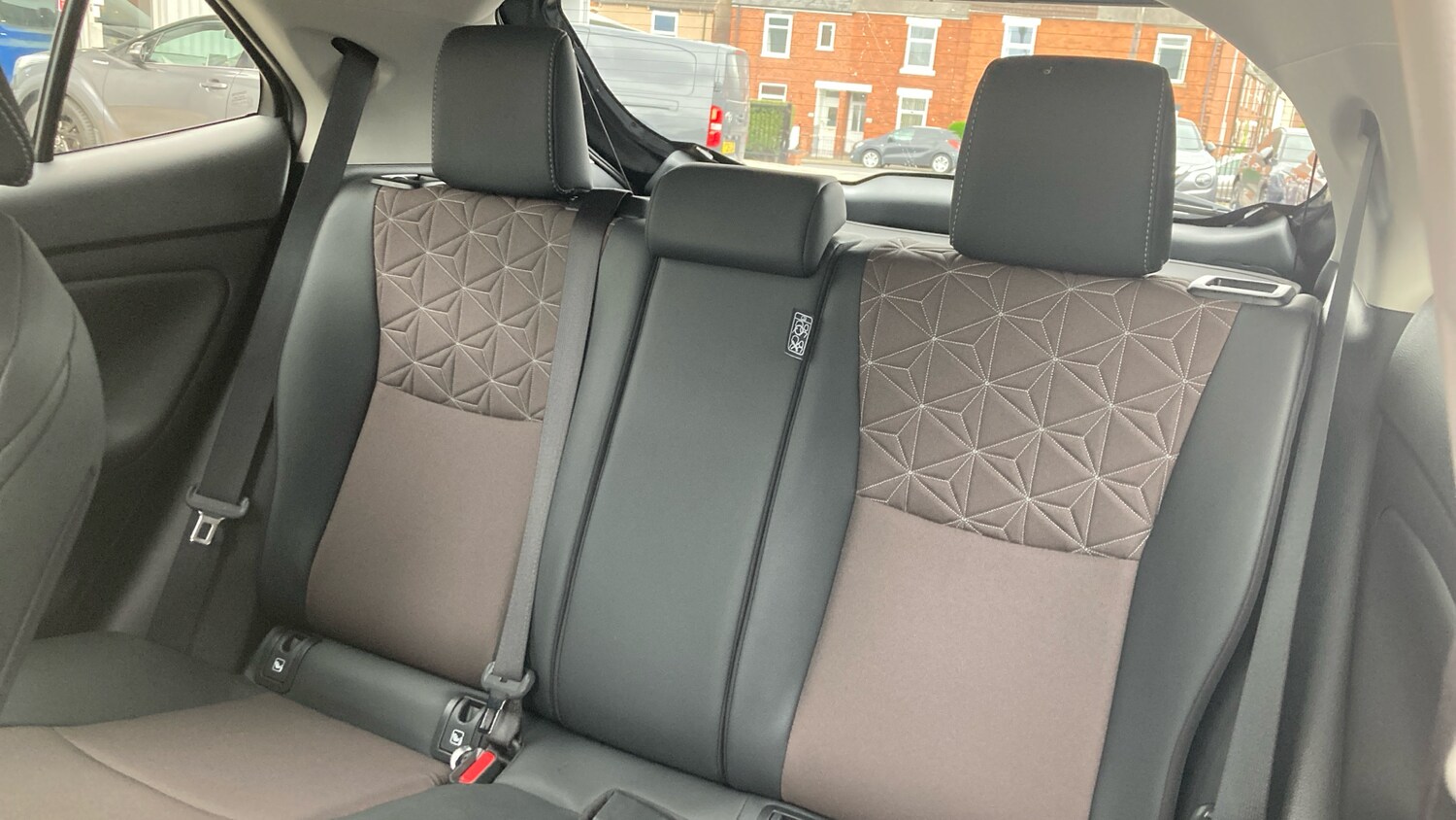 Used Toyota Yaris Cross 2024 for sale - 78190888: Photo 38