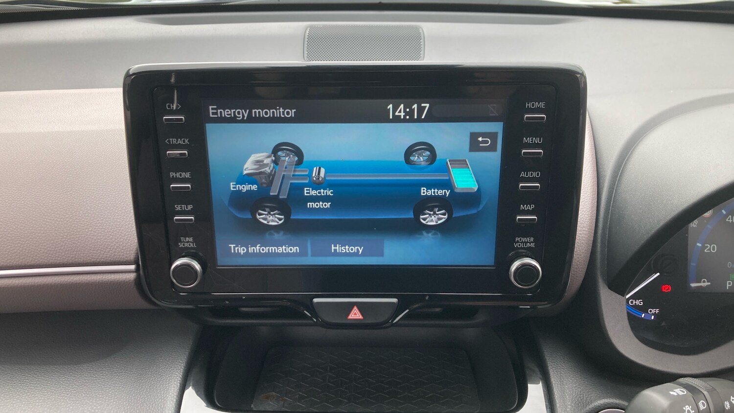 Used Toyota Yaris Cross 2024 for sale - 78190888: Photo 43