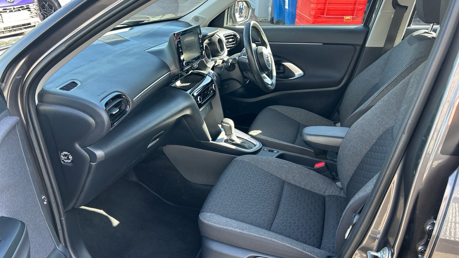 Used Toyota Yaris Cross 2023 for sale - 75987408: Photo 10
