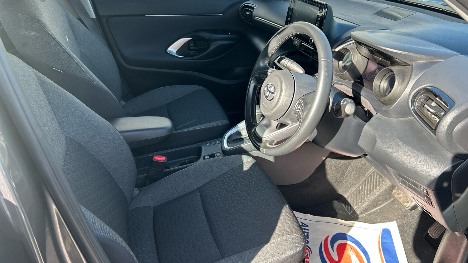Used Toyota Yaris Cross 2023 for sale - 75987408: Photo 11