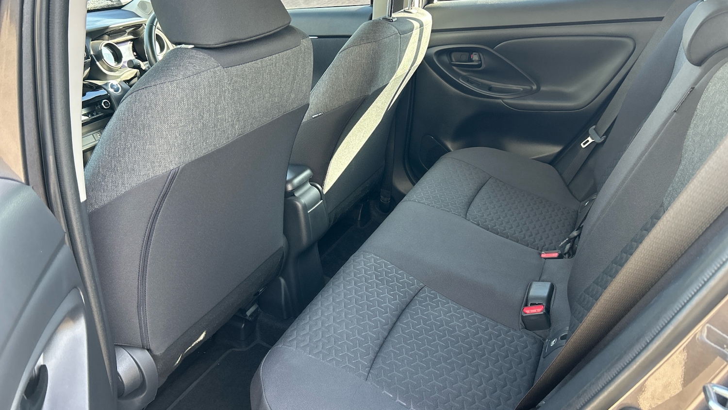 Used Toyota Yaris Cross 2023 for sale - 75987408: Photo 13