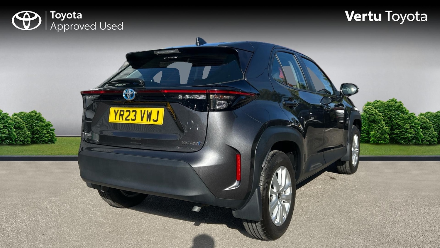 Used Toyota Yaris Cross 2023 for sale - 75987408: Photo 2