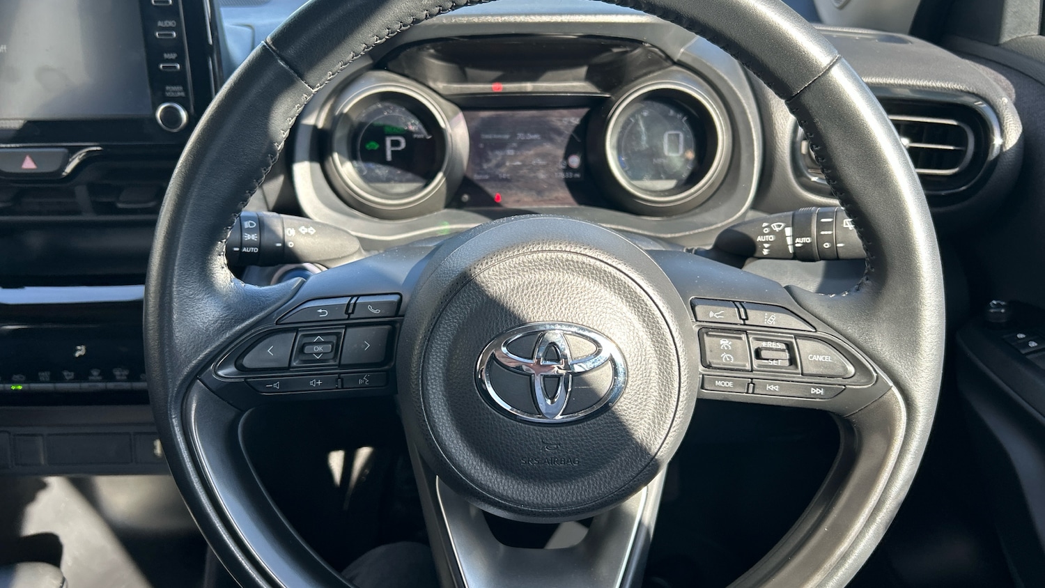 Used Toyota Yaris Cross 2023 for sale - 75987408: Photo 8