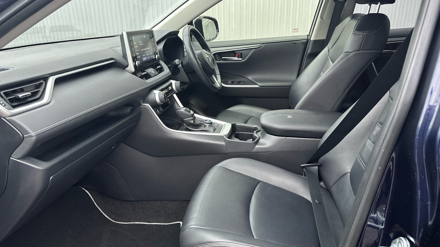 Used Toyota RAV4 2020 for sale - 77381465: Photo 10