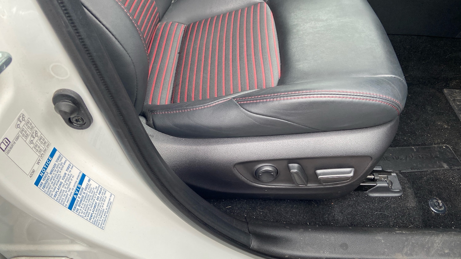 Used Toyota RAV4 2022 for sale - 76531339: Photo 25