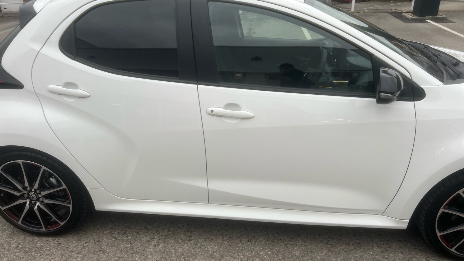 Used Toyota Yaris 2023 for sale - 77817856: Photo 22