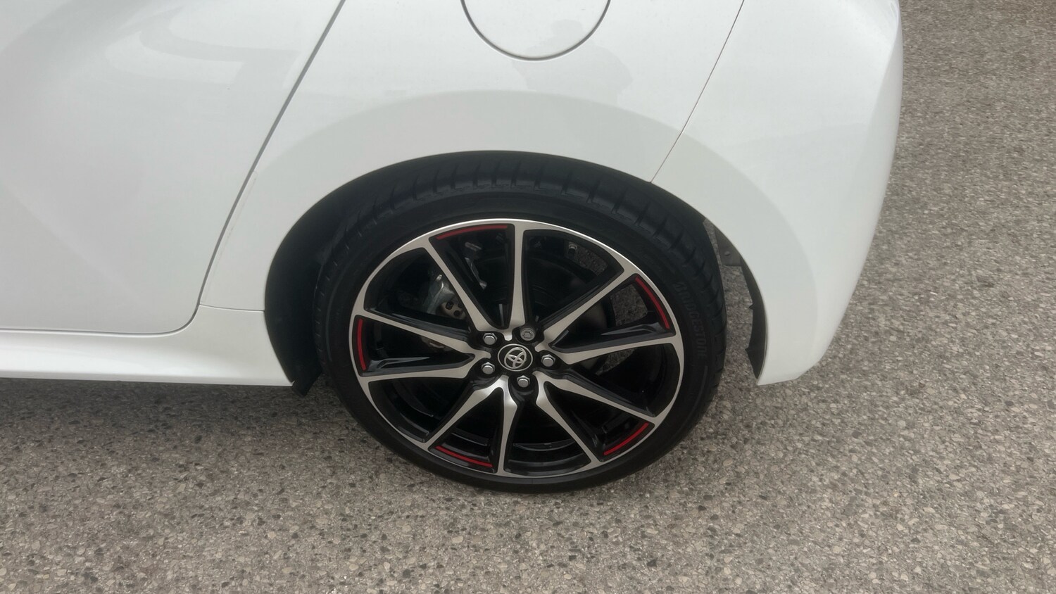 Used Toyota Yaris 2023 for sale - 77817856: Photo 28