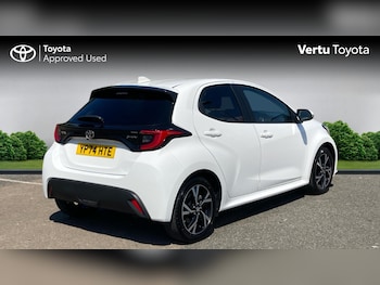 Used Toyota Yaris 2024 for sale - 79198330: Photo