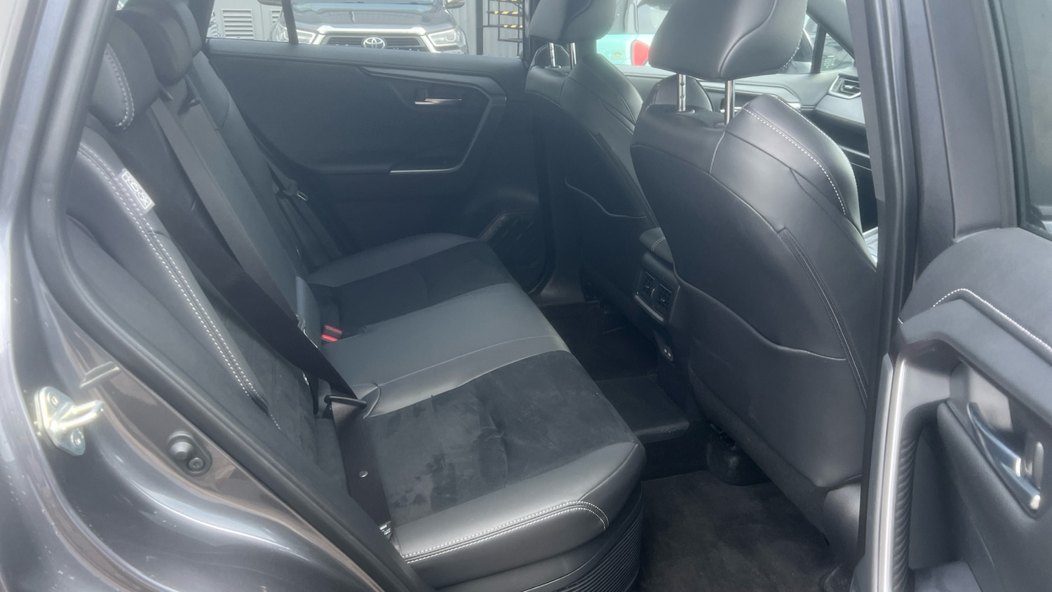 Used Toyota RAV4 2025 for sale - 77323843: Photo 12