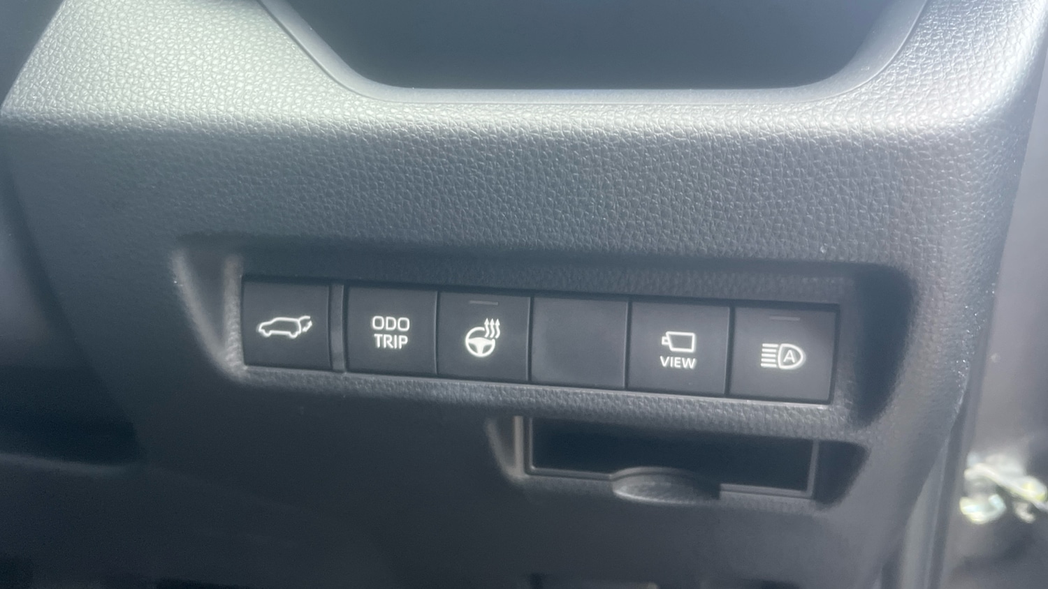 Used Toyota RAV4 2025 for sale - 77323843: Photo 28