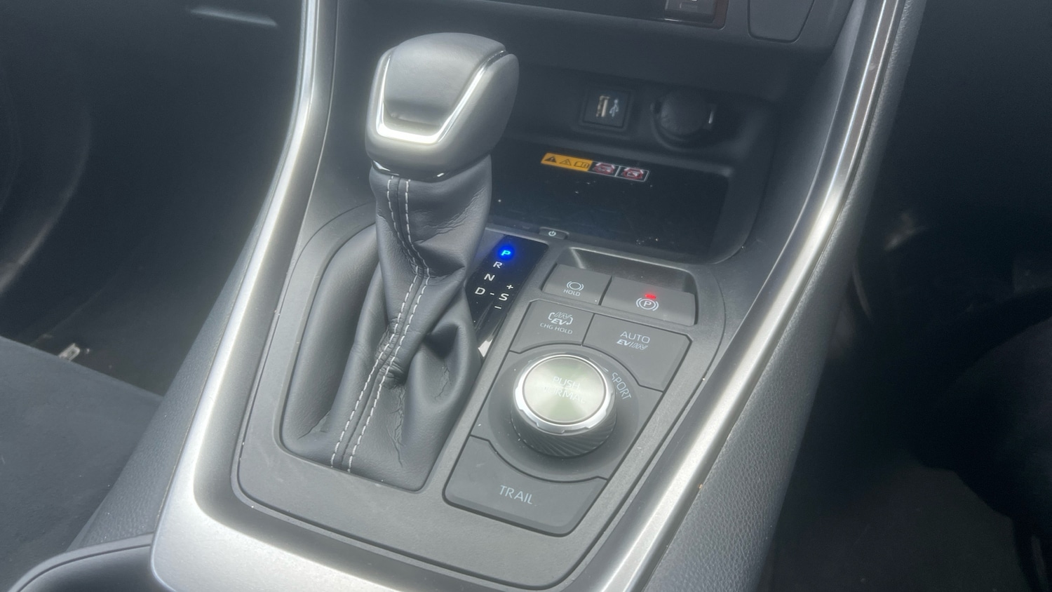 Used Toyota RAV4 2025 for sale - 77323843: Photo 32