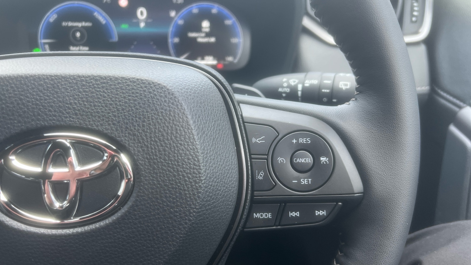 Used Toyota RAV4 2025 for sale - 77323843: Photo 35