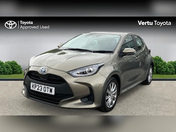 Used Toyota Yaris 2023 for sale - 79614370: Photo