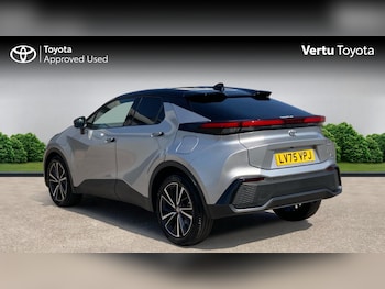 Used Toyota C-HR 2025 for sale - 79275078: Photo