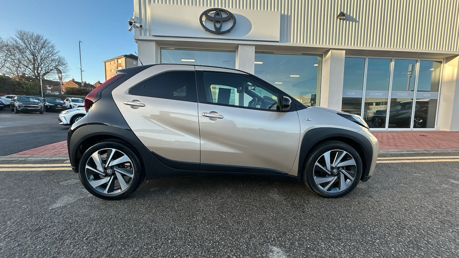 Used Toyota Aygo X 2022 for sale - 76719256: Photo 16