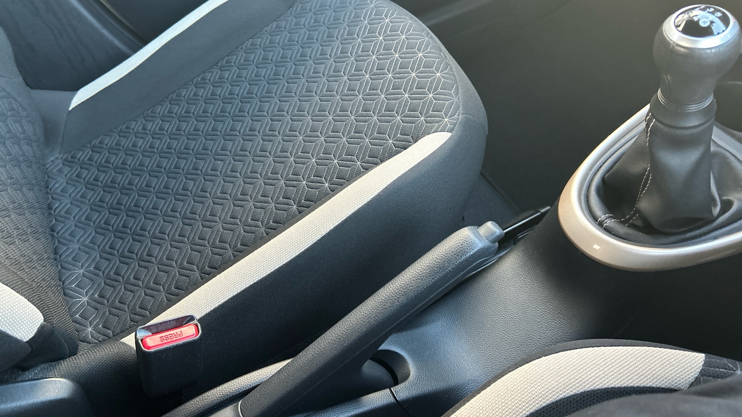 Used Toyota Aygo X 2022 for sale - 76719256: Photo 29