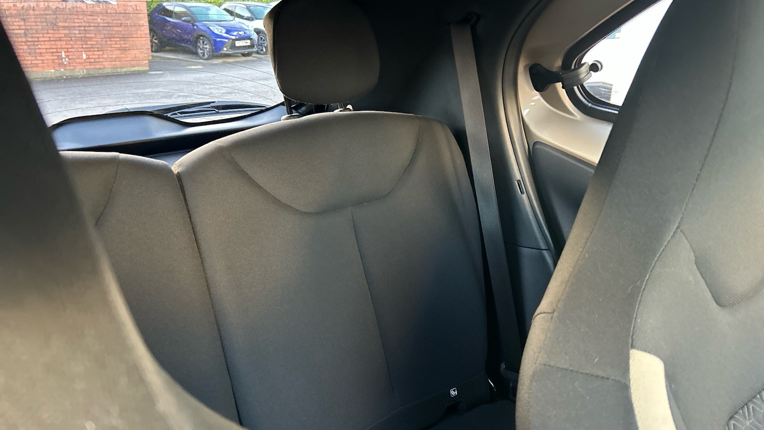 Used Toyota Aygo X 2022 for sale - 76719256: Photo 31