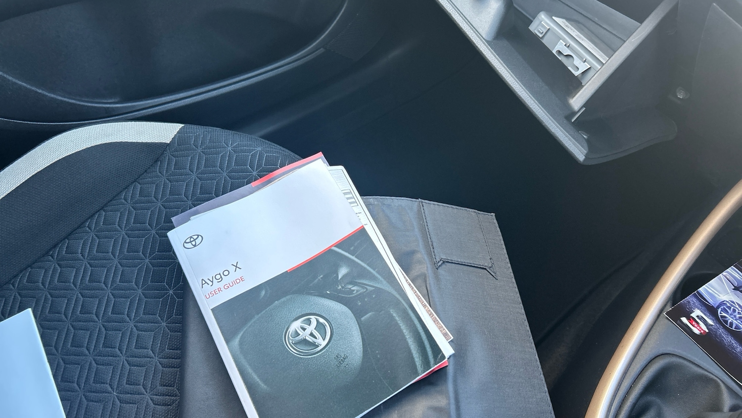 Used Toyota Aygo X 2022 for sale - 76719256: Photo 32