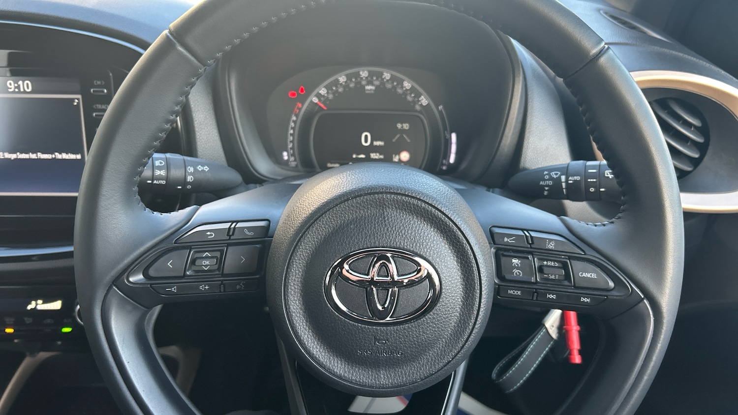 Used Toyota Aygo X 2022 for sale - 76719256: Photo 8