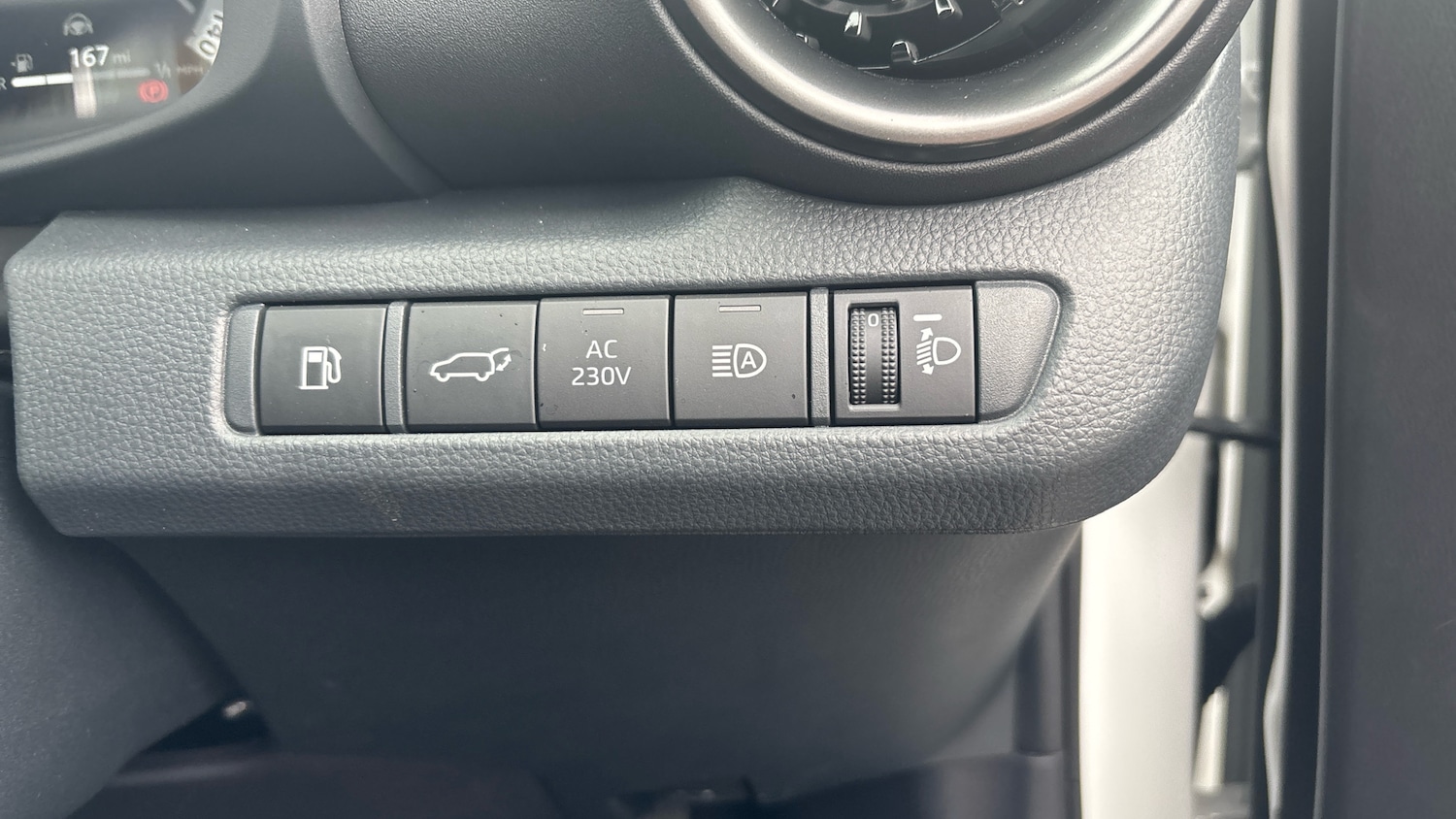 Used Toyota C-HR 2025 for sale - 77323454: Photo 21