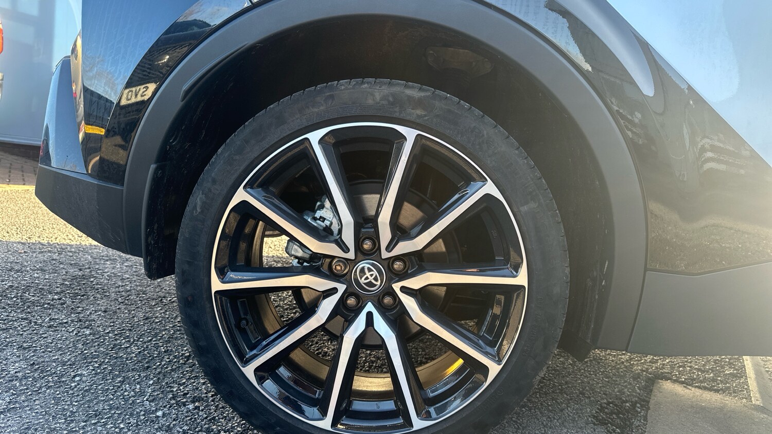 Used Toyota C-HR 2025 for sale - 76859096: Photo 18