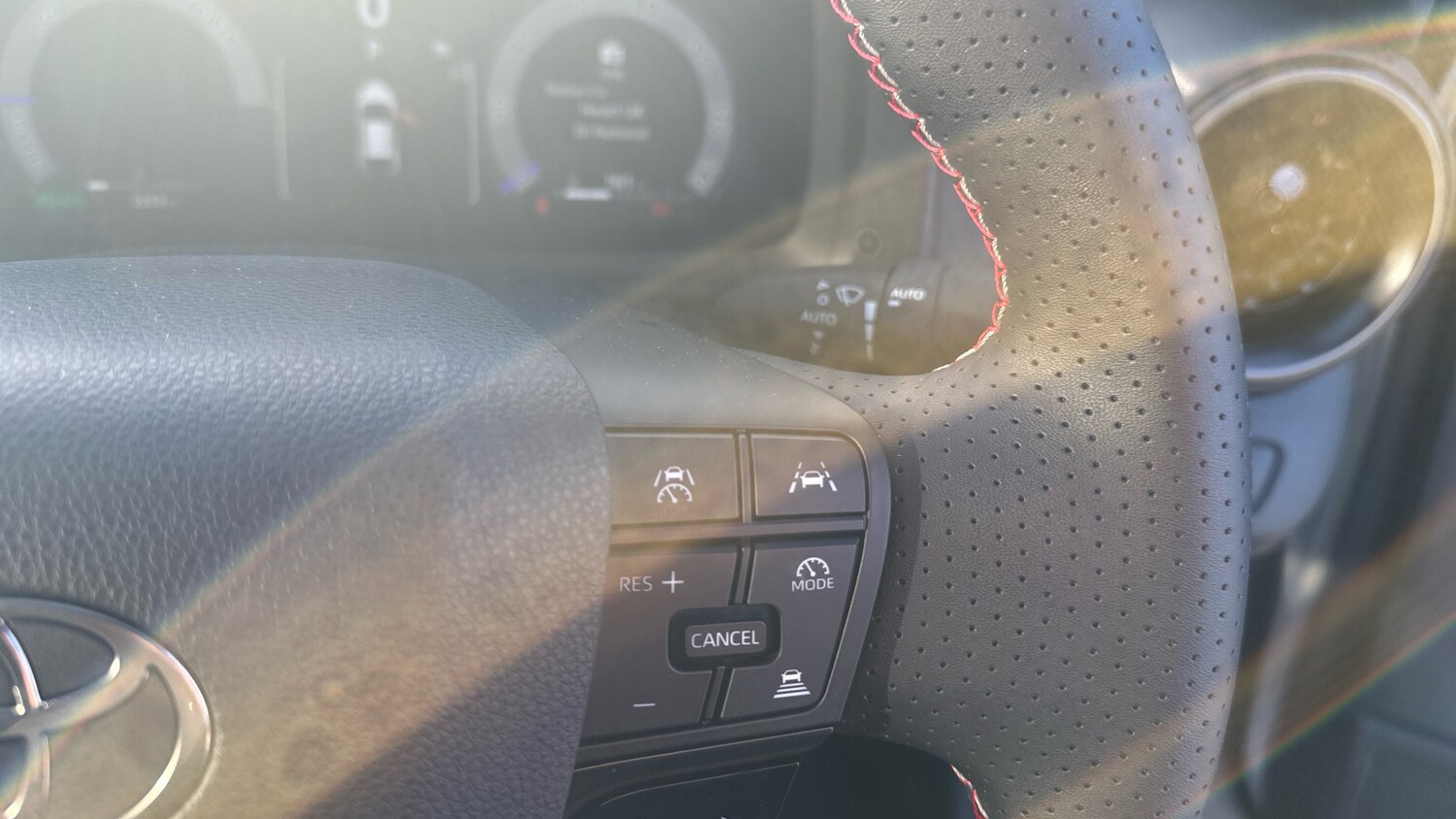 Used Toyota C-HR 2025 for sale - 76859096: Photo 26