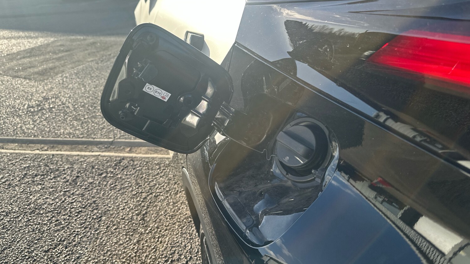 Used Toyota C-HR 2025 for sale - 76859096: Photo 37