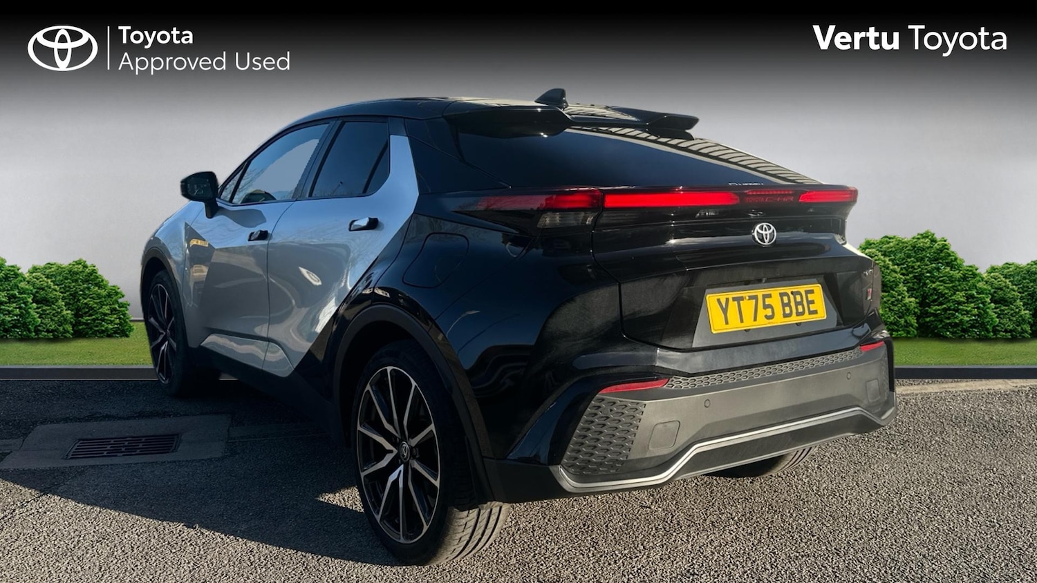 Used Toyota C-HR 2025 for sale - 76859096: Photo 4