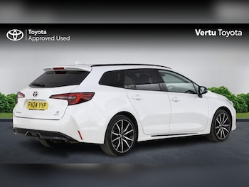 Used Toyota Corolla 2024 for sale - 75997295: Photo 2