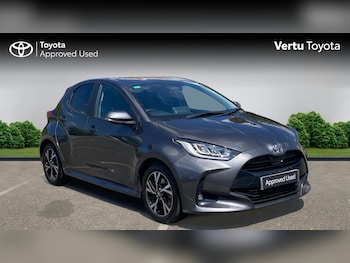 Used Toyota Yaris 2024 for sale - 79087792: Photo