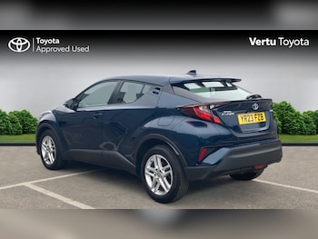 Used Toyota C-HR 2023 for sale - 78581145: Photo