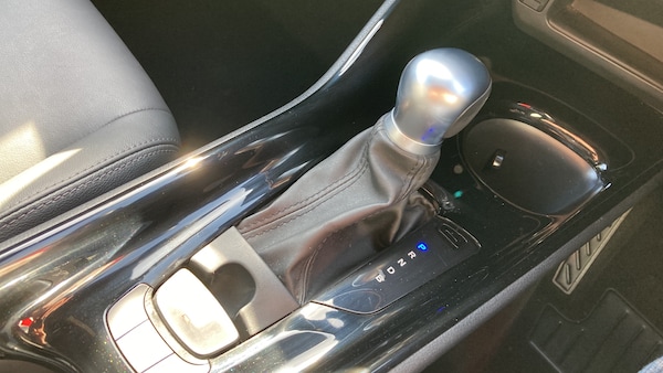 Used Toyota C-HR 2019 for sale - 76329552: Photo 25