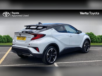 Used Toyota C-HR 2023 for sale - 78495938: Photo