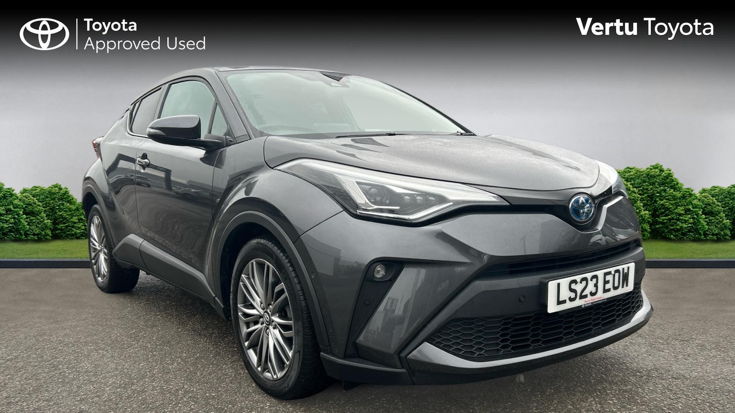 Used Toyota C-HR 2023 for sale - 77272123: Photo 1