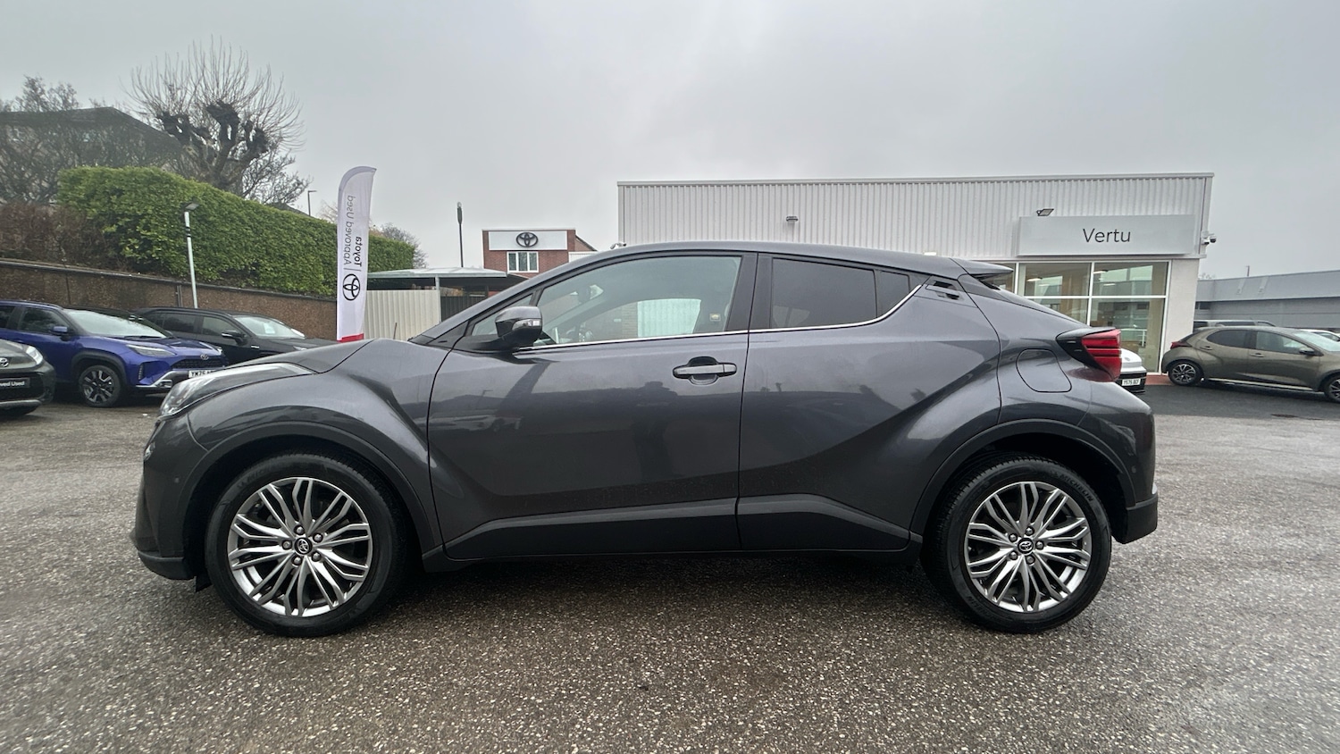 Used Toyota C-HR 2023 for sale - 77272123: Photo 17