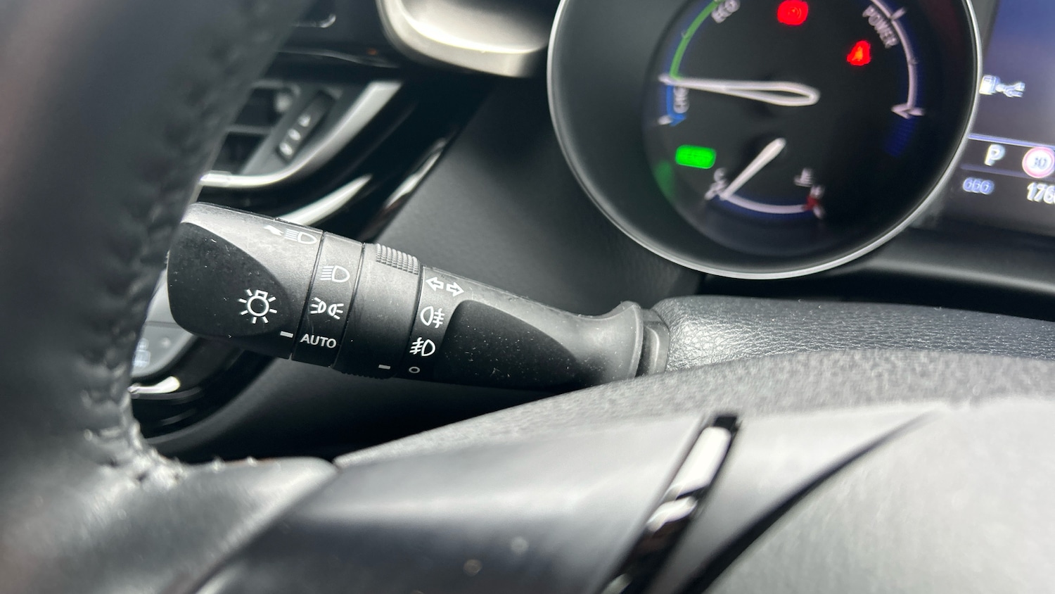 Used Toyota C-HR 2023 for sale - 77272123: Photo 23