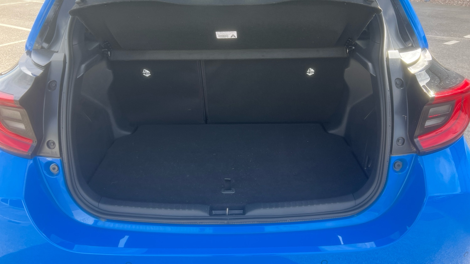 Used Toyota Yaris 2024 for sale - 78179483: Photo 13