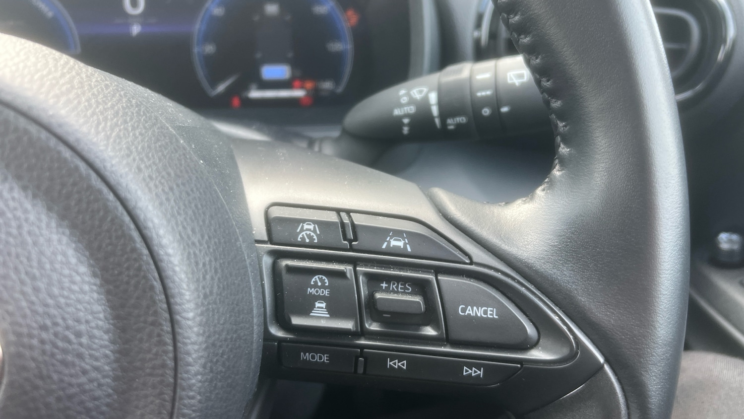 Used Toyota Yaris 2024 for sale - 78179483: Photo 42