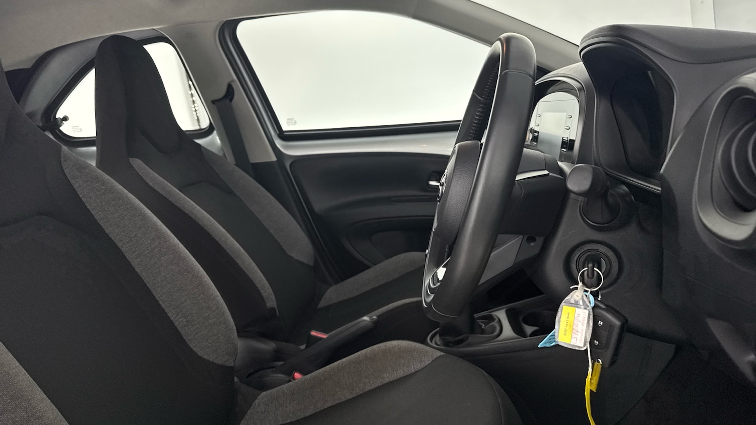 Used Toyota Aygo X 2022 for sale - 77274769: Photo 11